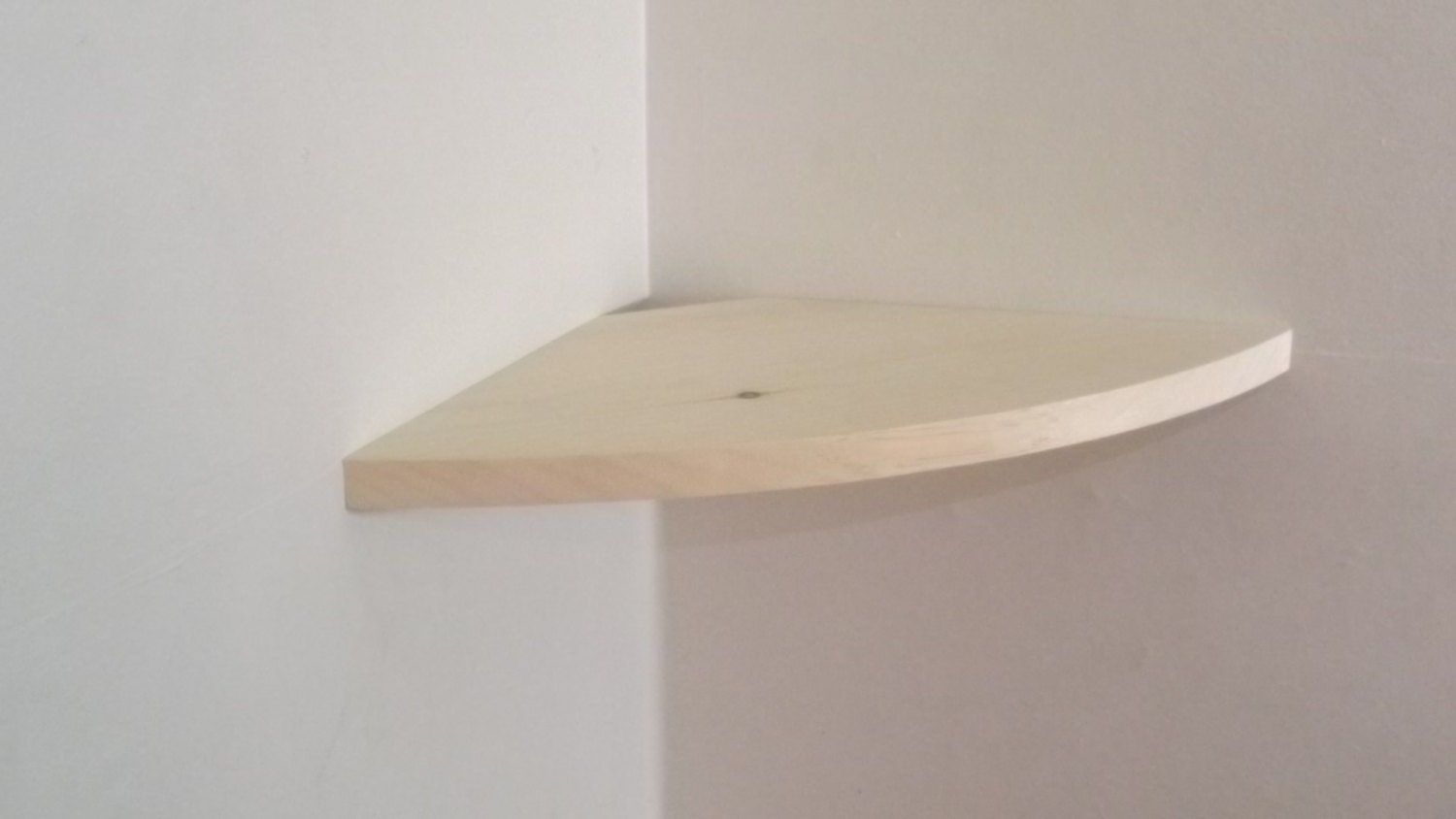 Rounded Corner Shelf.