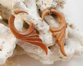 SALE Sawo Wood Slim Wing Illusion Hangers Fake Gauge Earrings Pair of Natural Brown Organic Tapers Dangle 2G (6-7mm)