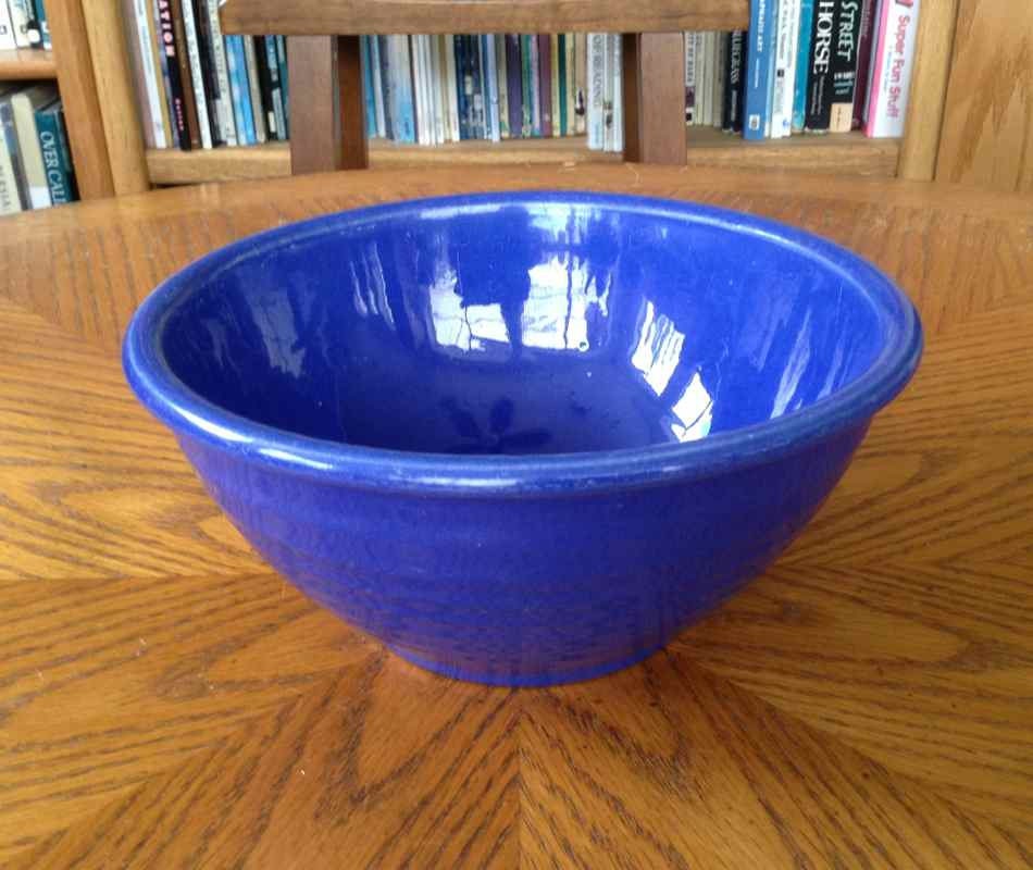 vintage-ceramic-mixing-bowl-made-in-usa-mid-century-haute-juice