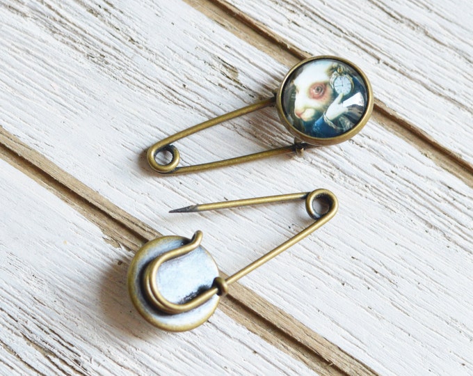 Wonderland // Mini pin-brooch metal brass with image under glass // 2015 Best Trends // Boho Chic // Fresh Gifts for All // Set of two pins