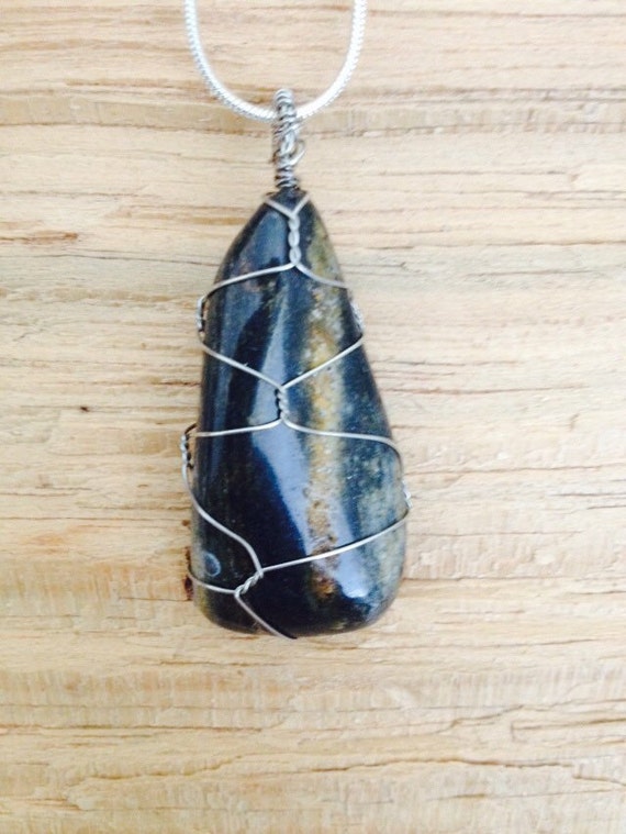 Items similar to Natural Rock Necklace on Etsy