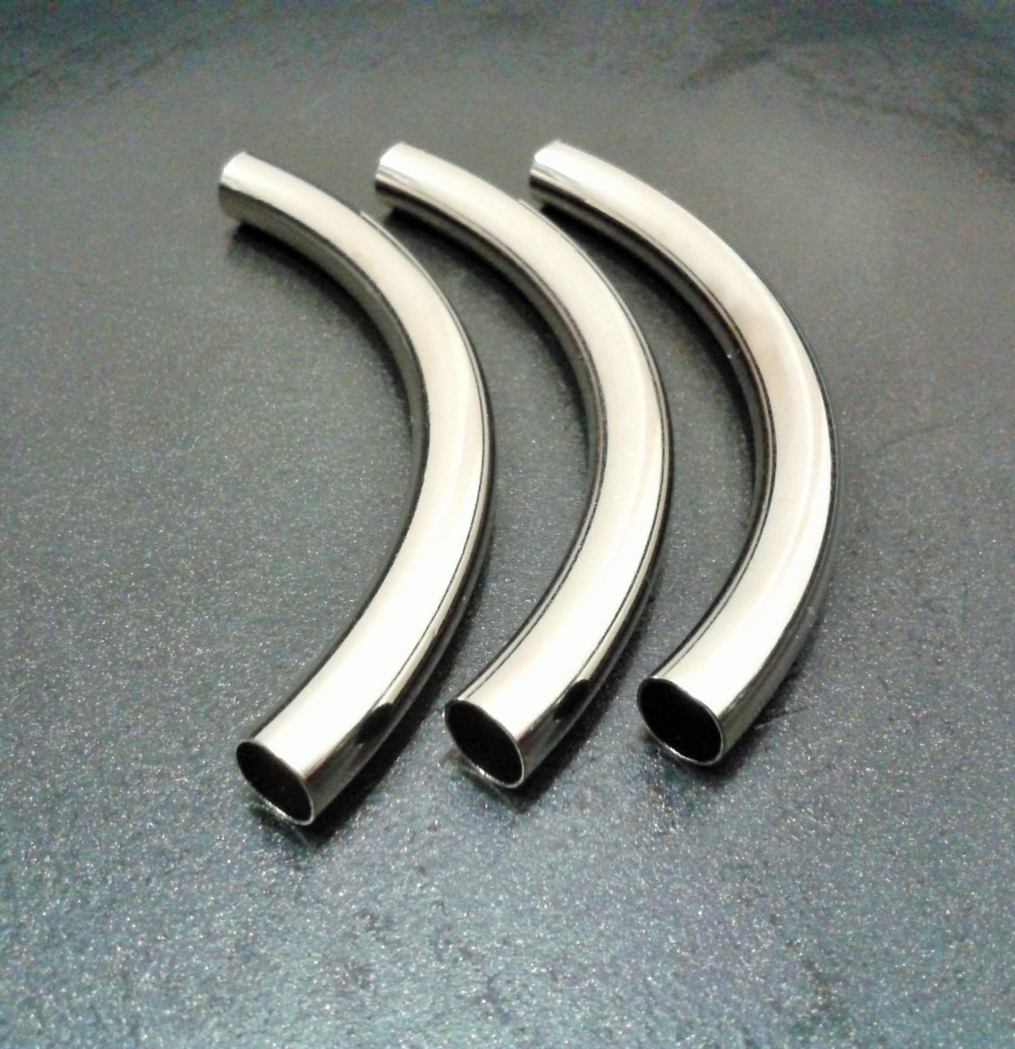 5 Pcs Silver Tone Color Curved Metal Tube Beads 7 x 80 mm
