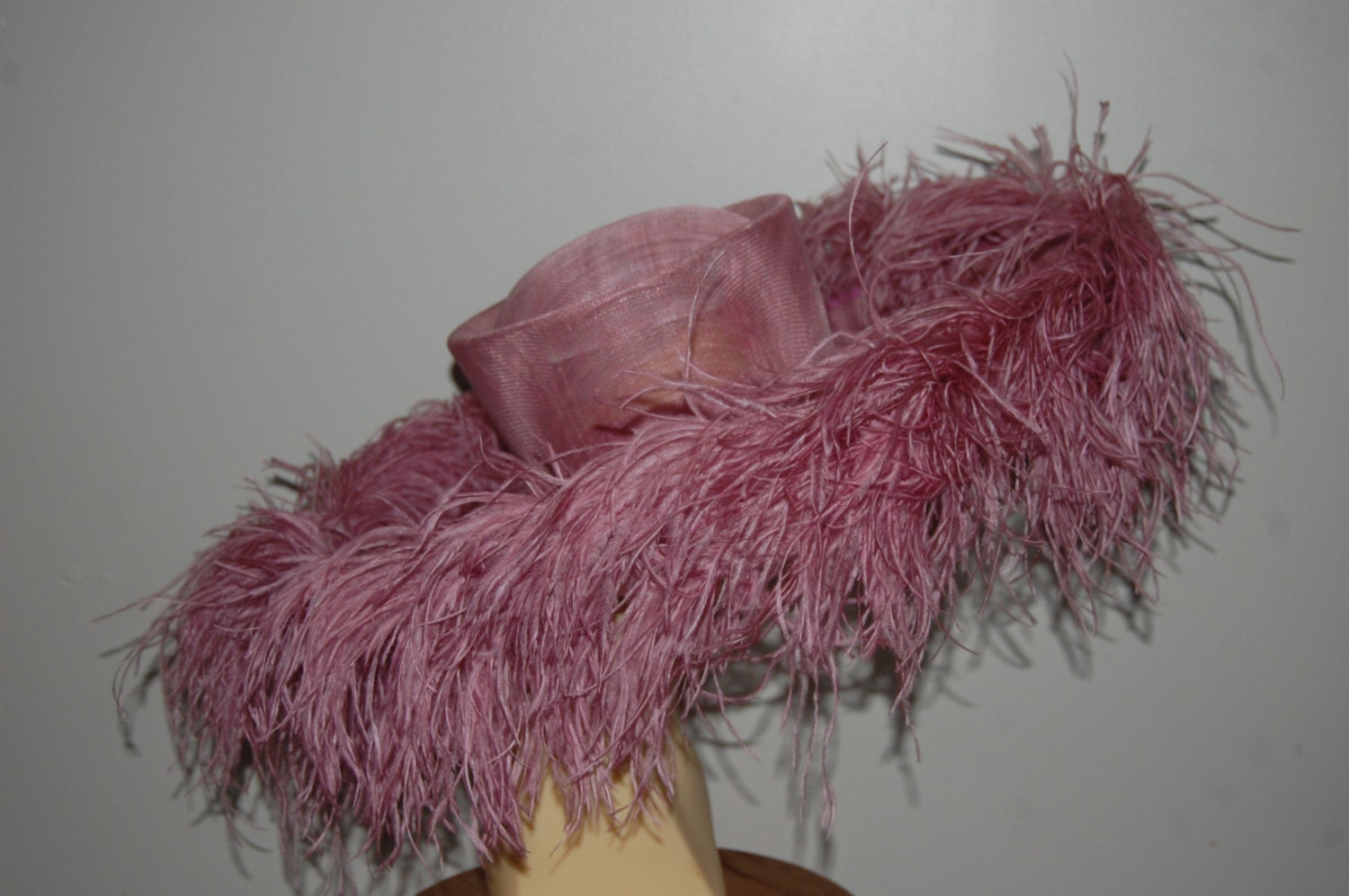 Extra large Hat with Ostrich feather boa in dusky pink By