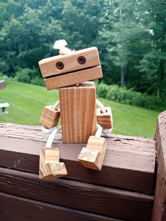Eco Friendly Ropebot Wooden Robot Toy