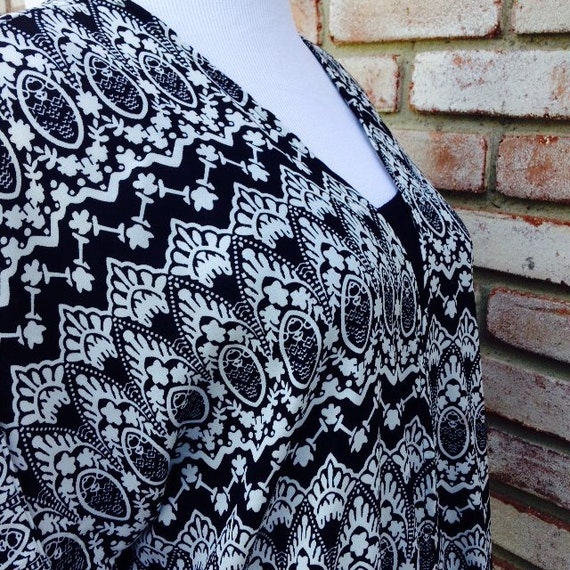 Long Black and White Kimono Cardigan Handmade by SewChickyBySai