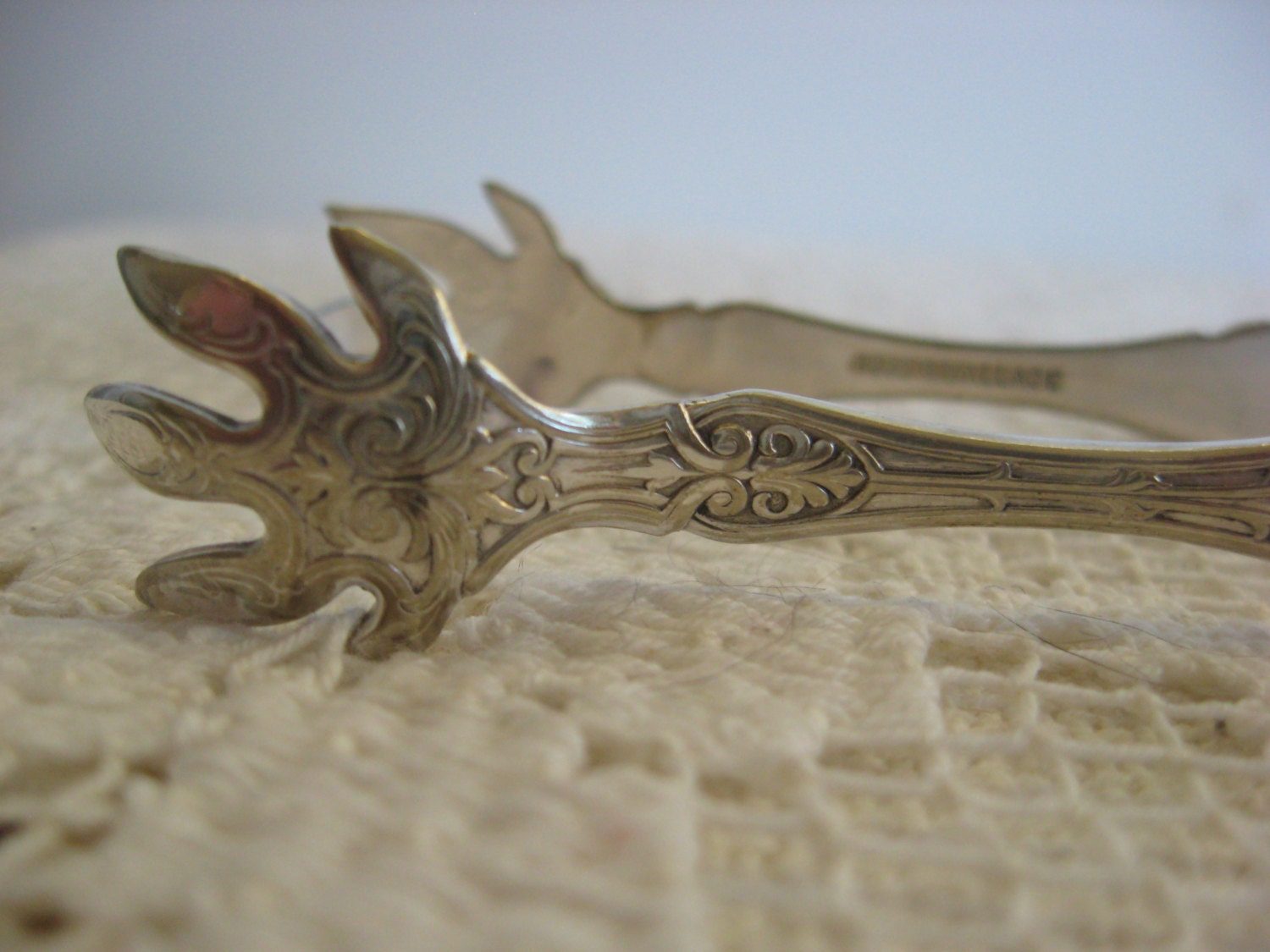 Antique Sugar Tongs, Claw Foot Ice Tongs, Vintage Silverplate, 1835 R