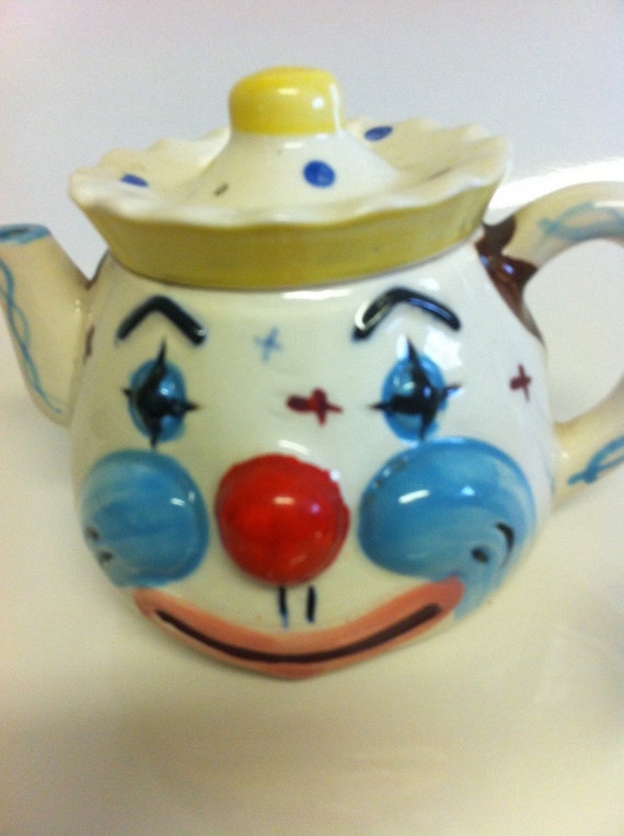 Vintage Clown Teapot Set / Clown Teapots / Ceramic Clown