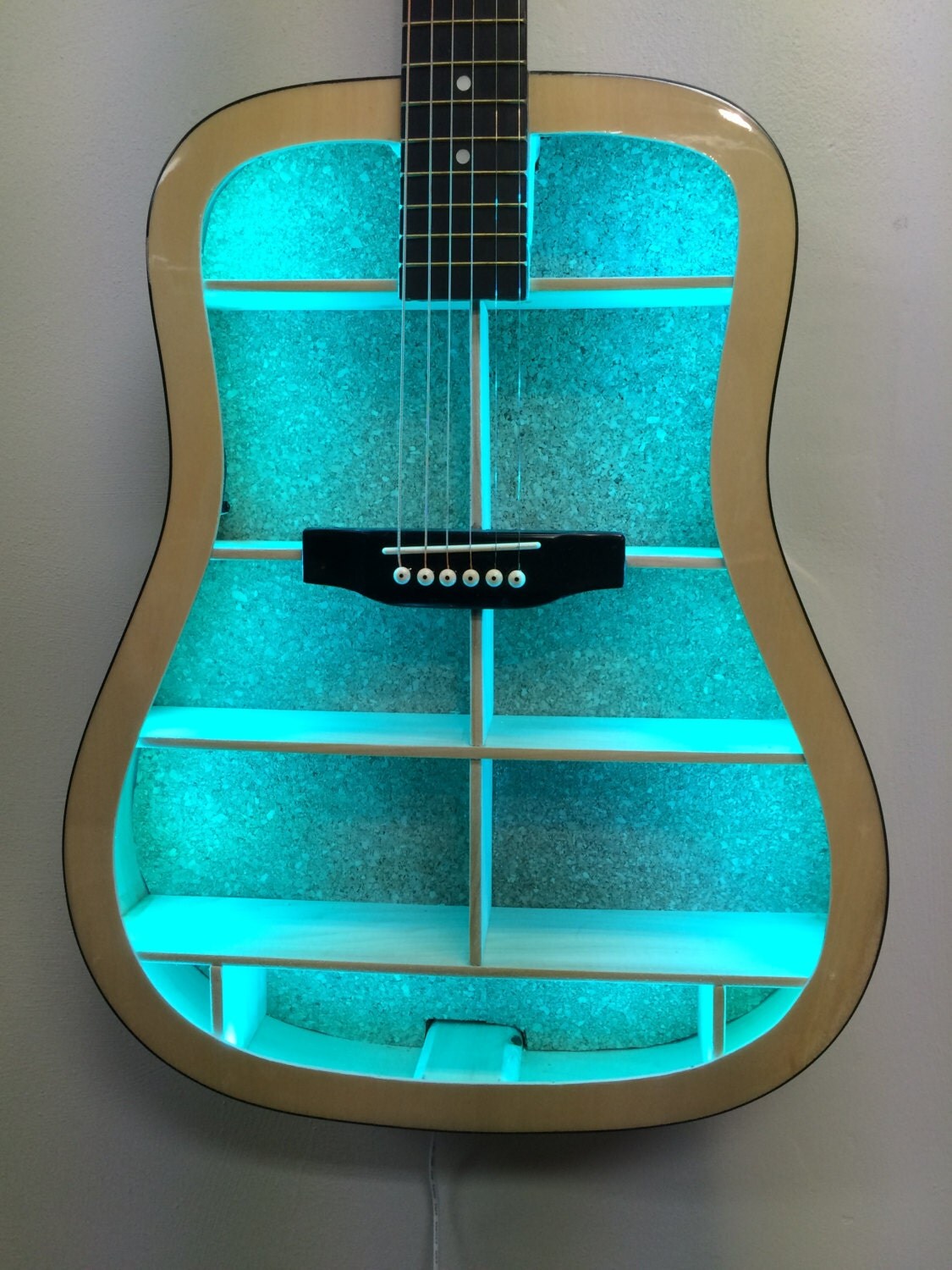 Guitar Shelf 11.Wall hanging 41 acoustic guitar with