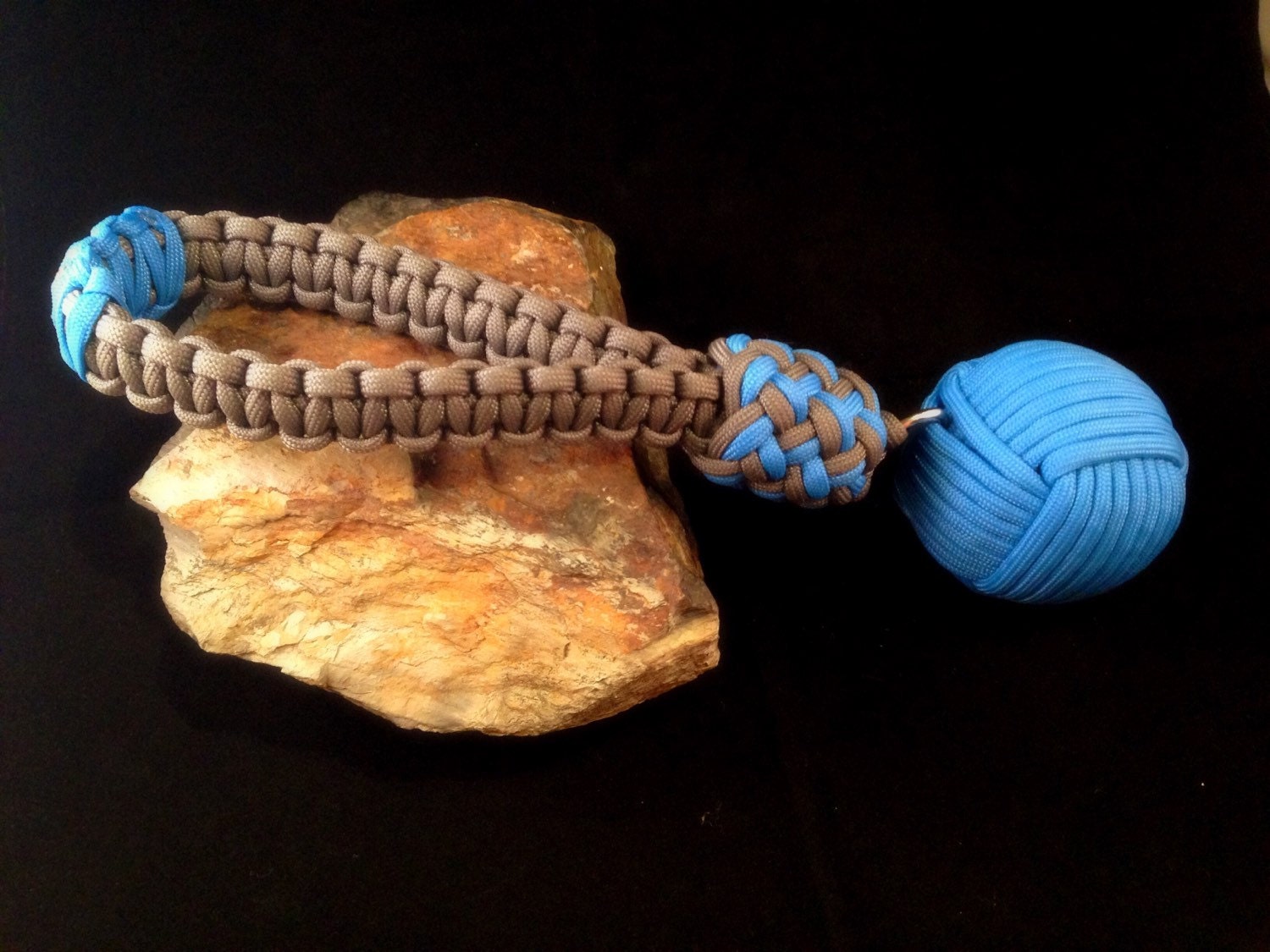 Strong Dog Toy / Durable Dog Toy / Tug Toy / Paracord Dog Toy