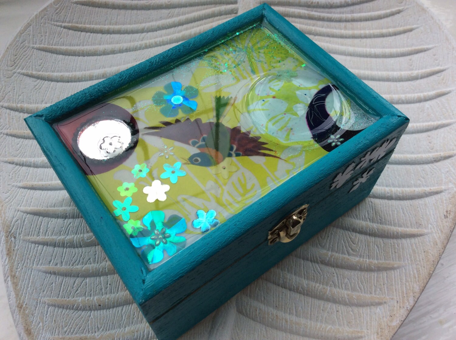 resin toy box