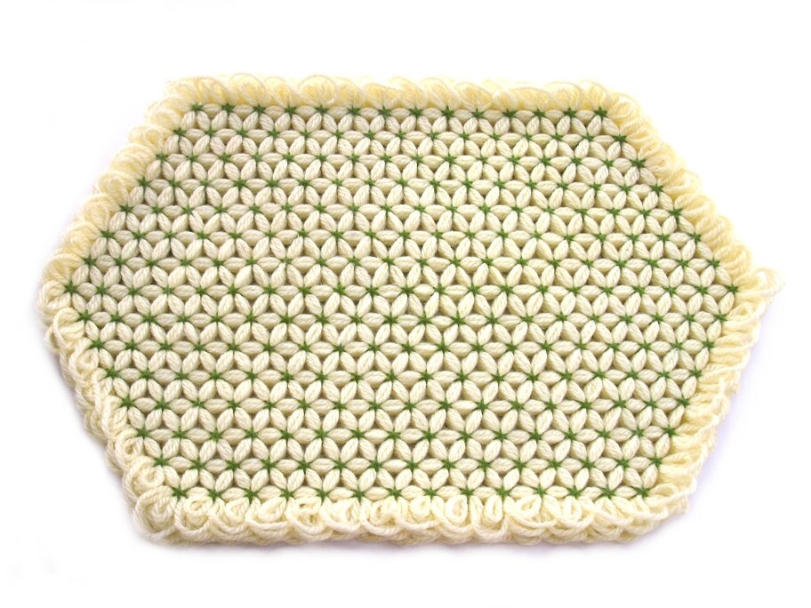 4 vintage yellow yarn placemats hand woven place by PeachNifty