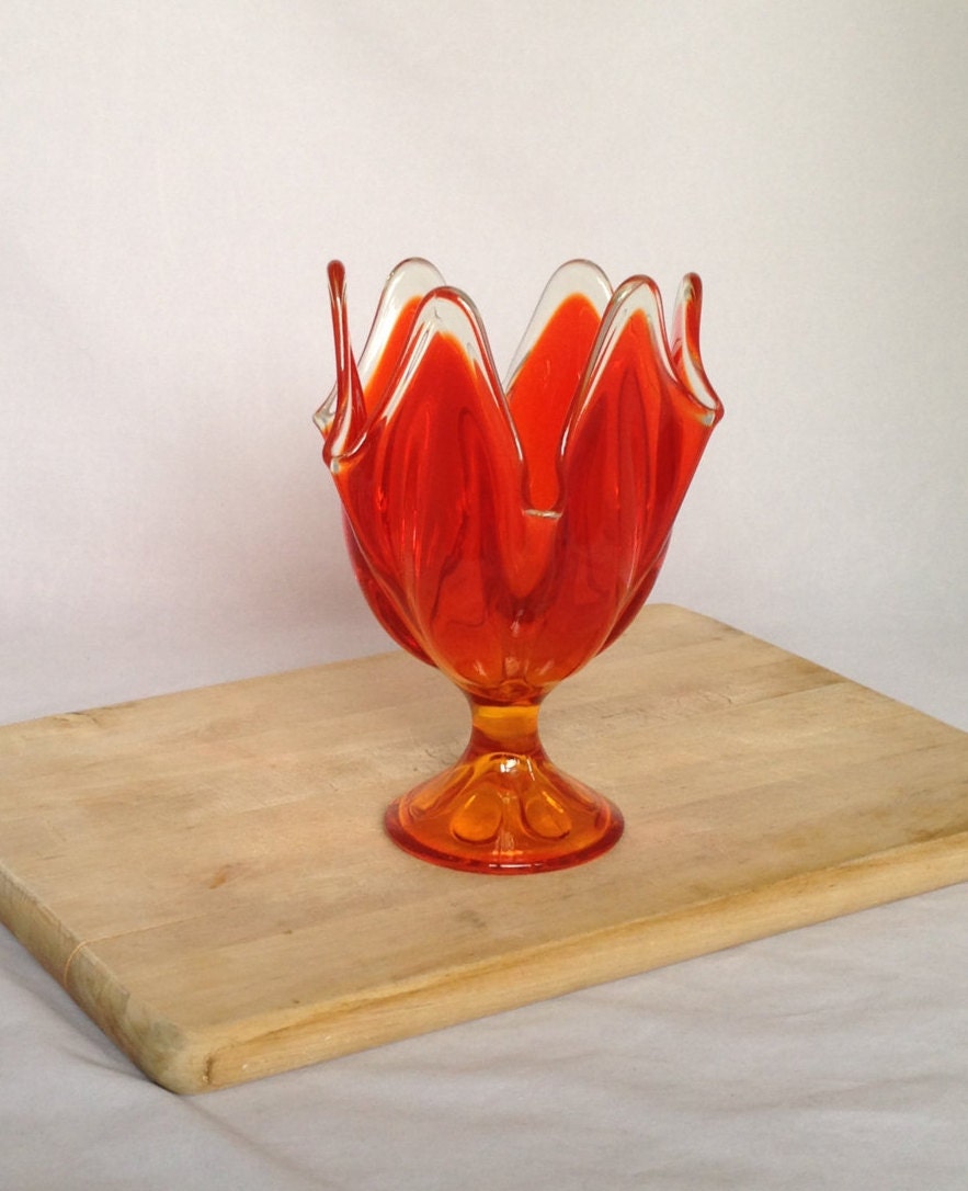 Vintage Viking Art Glass Epic Handkerchief Vase by SunflowerBend