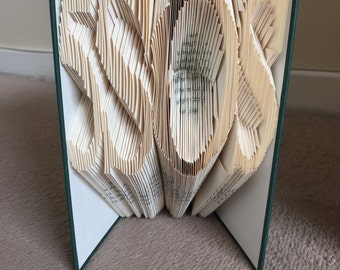 Five Seconds of Summer - 5SOS - Book Folding Pattern - 218 folds - Easier than it looks! Full tutorial included - Instant Download