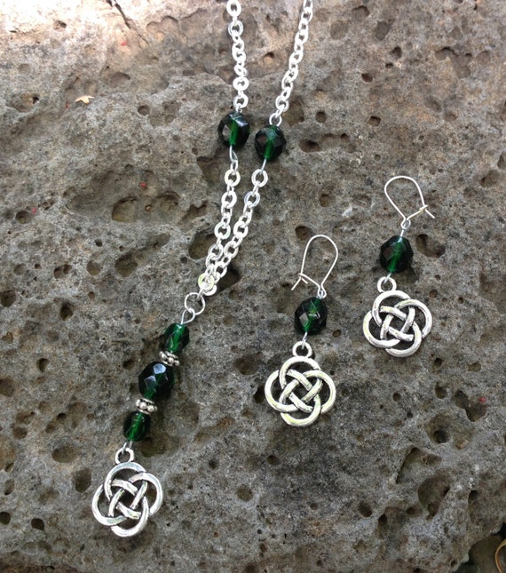 Celtic Eternal Knot Necklace Set (Irish Gaelic Pagan)