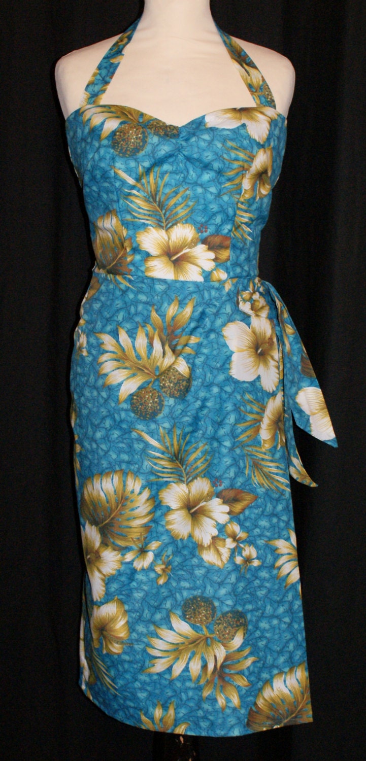 Vintage 1950s inspired Hawaiian sarong halter wiggle dress