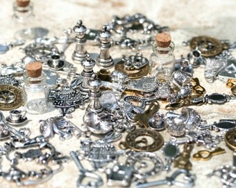 60 Charms Alice In Wonderland Mix Teapot Teacup White Rabbit Clock Glass Vial Heart Key Dagger Crown Alice In Wonderland Party Favors Charm