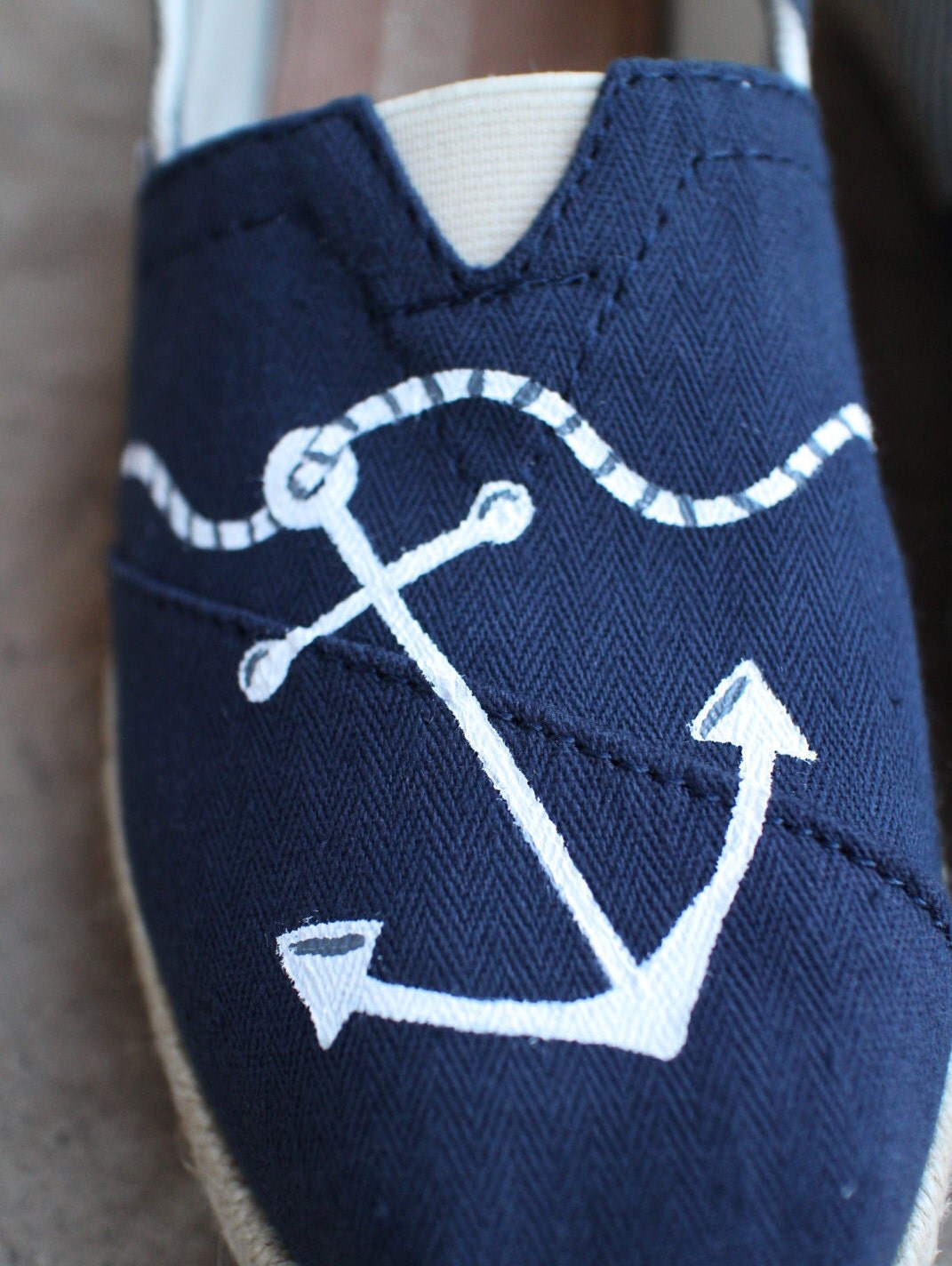 Anchor TOMS w/ Heart Shaped Rope