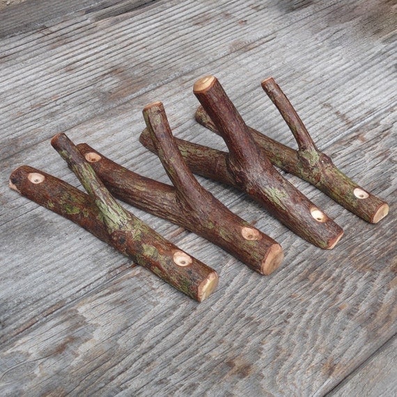 Rustic Wooden Branch HooksSet of 4 Wall hookRustic by JemKlein