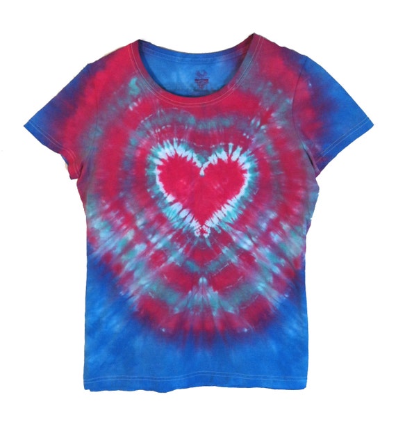 how to make heart tie dye shirt designs