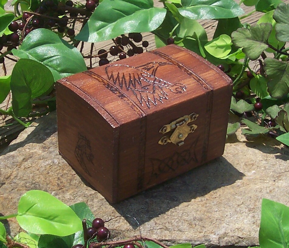 Viking Mini Treasure Chest Vikings Ragnar Raven Mjolnir