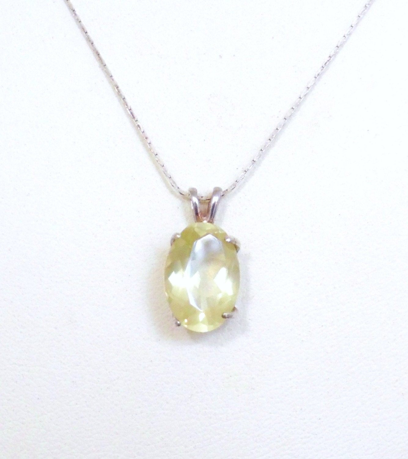 Lemon Quartz Pendant5.5 Carat Oval Gemstone Pendant Fine