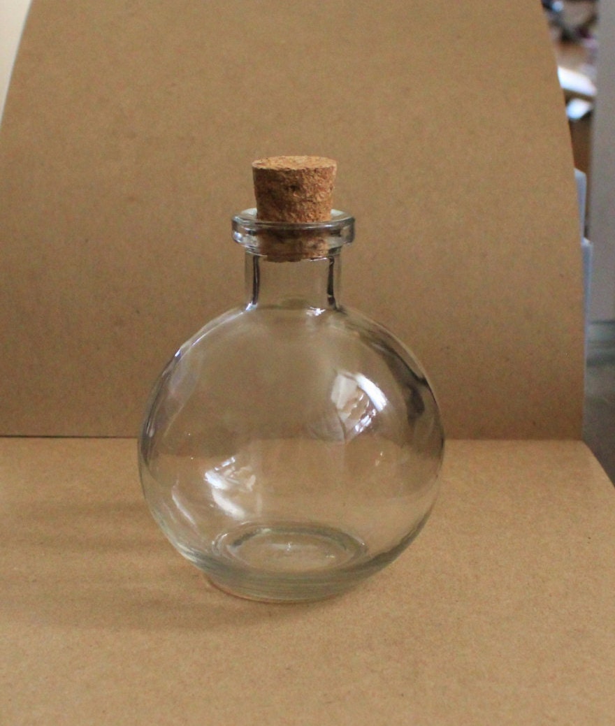Round Crystal Clear Glass Potion Bottle with Cork 8.5 oz