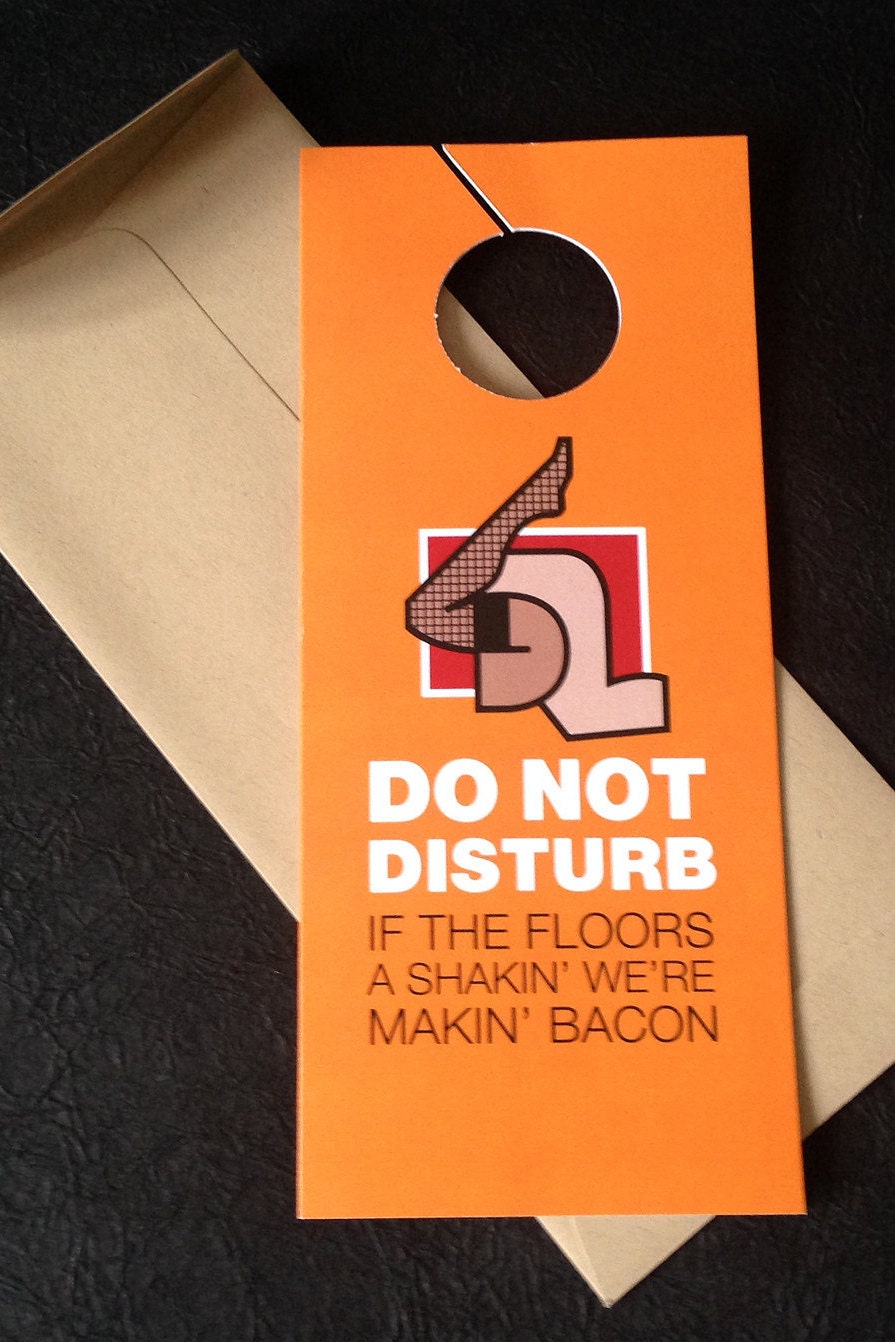 P154 Sexy Date Card For Spouse Doubles As Do Not Disturb