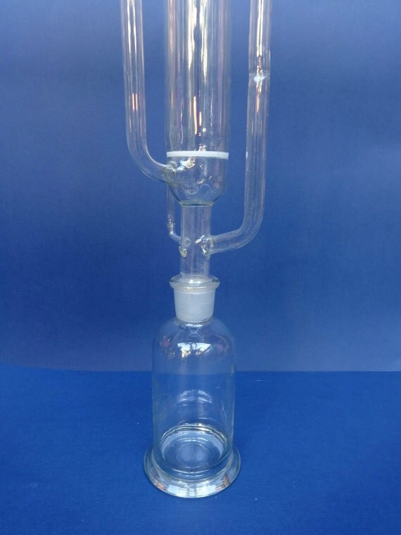 Chemistry vintage glass vase from 1970s. Chemistry glassware