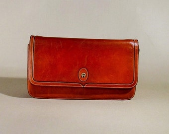 Vintage Etienne Aigner Brown Leather Shoulderbag