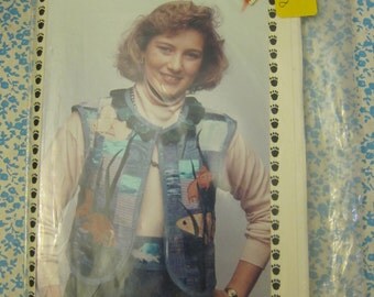 Goldfish Designs to Applique a Commercial Vest Pattern by Debora Konchinsky #9001