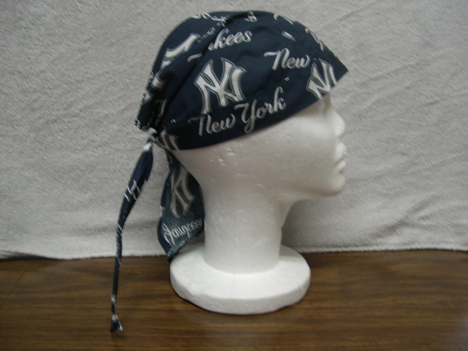 yankees skull cap