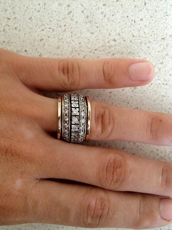 Homecoming unique silver spinner rings for women men gym wear