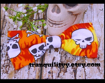 Skull Hair Bow, Gothic, Scene, Elvira, Emo, Rave, Punk, Cyber, Fusion, Day of the Dead Hair Play