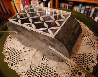 SILVER LUCITE--Gorgeous 1950s Lucite Purse Handbag