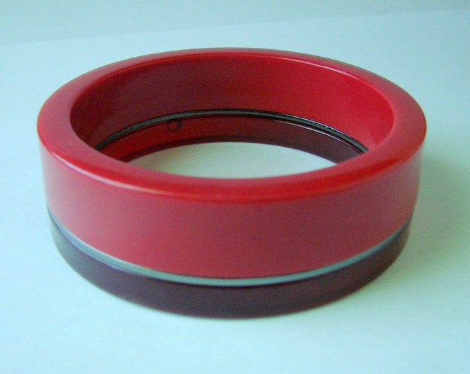 Modernist Stacked Lucite Bangle Bracelet / Brick Red / Cranberry / Layered / Vintage Jewelry / Jewelry / Jewellery