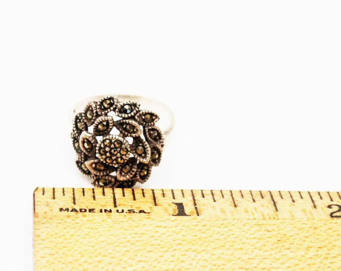 Marcasite sterling Ring - silver flower - Art Deco - size 6 ring