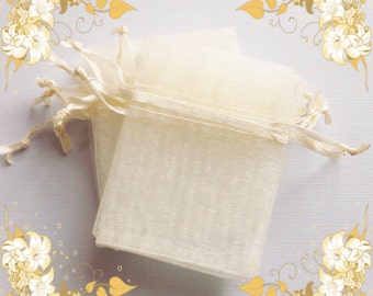 25 Organza Bags ( 2.5 x 3 in ) .. Ivory Organza Bags, Ivory Jewelry Bags, Ivory Drawstring Bags, Ivory Wedding Favor Bags