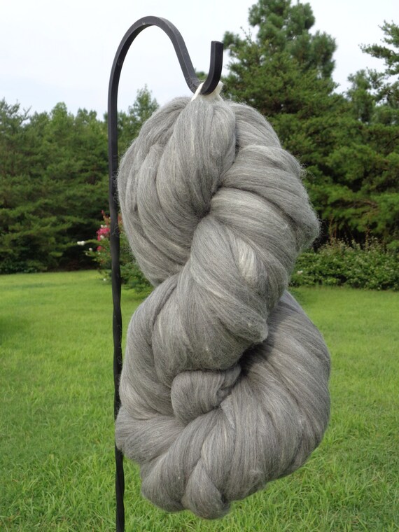 Gray 100 Australian Merino Wool Top Roving Fiber Spinning