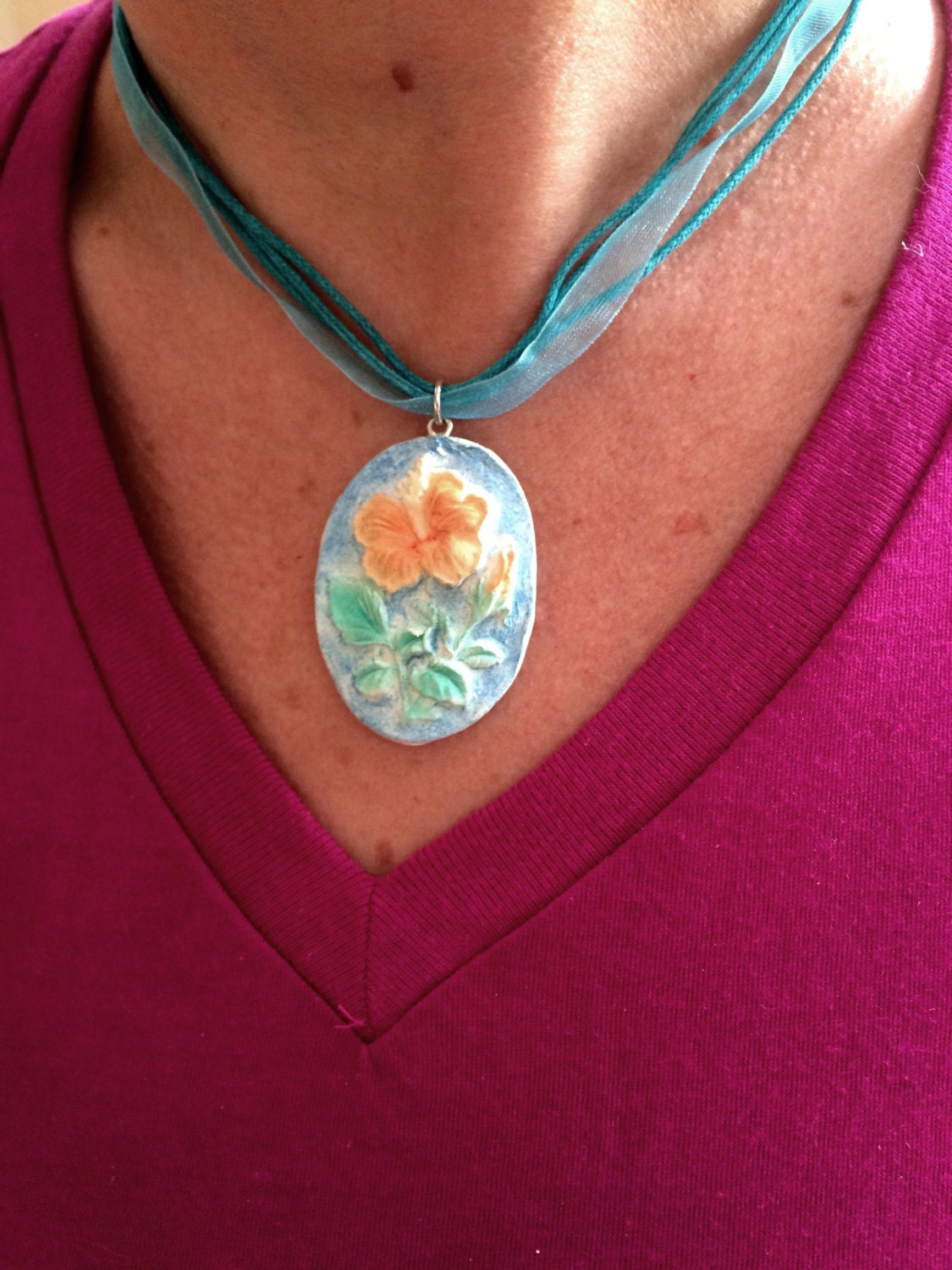 Hibiscus flower necklace Hawaiian themed Island