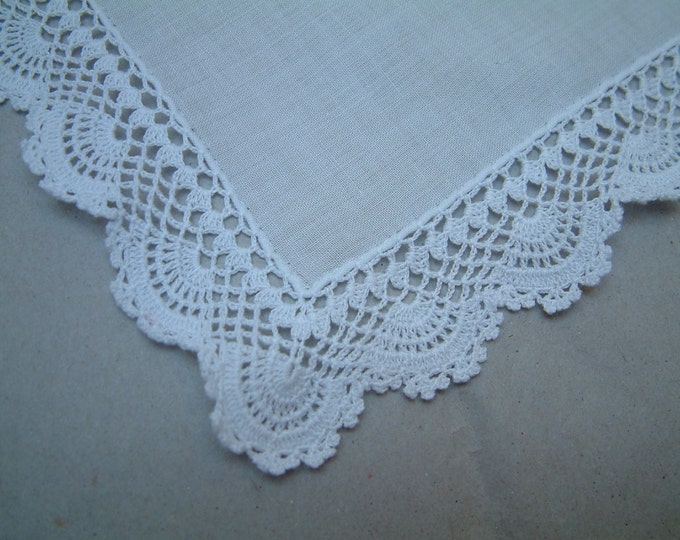 Handkerchief Crochet Handkerchief Handkerchiefs Linen Wedding Hankies Wide Edge Ladies Hankies Hankerchiefs, Vintage Hankies white and pink