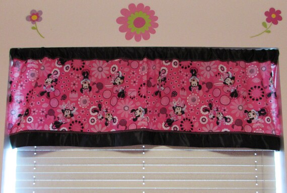 Minnie Mouse satin edge curtains/cotton valance/black satin edge