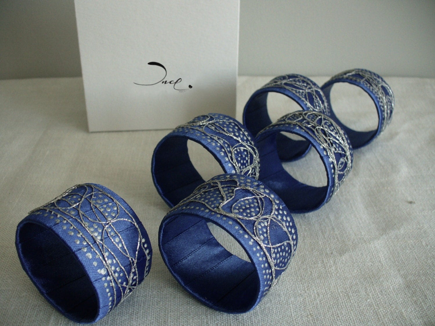 BLUE NAPKIN RINGS Set of 6