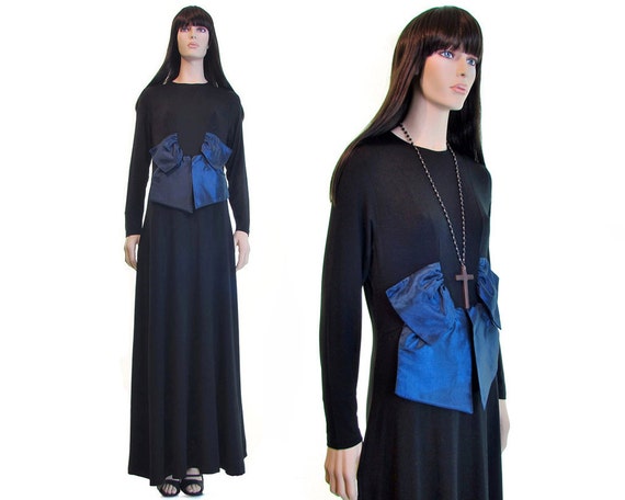 Avant Garde Gothic Alternative Clothing