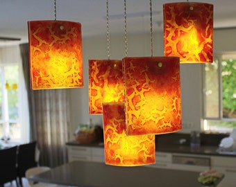 Pendant lights. Chandelier lighting hanging. Ceiling lights, pendant lighting, dining room lighting, medium size pendants