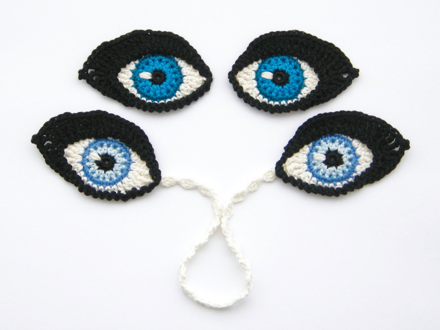 crochet amigurumi doll eyes