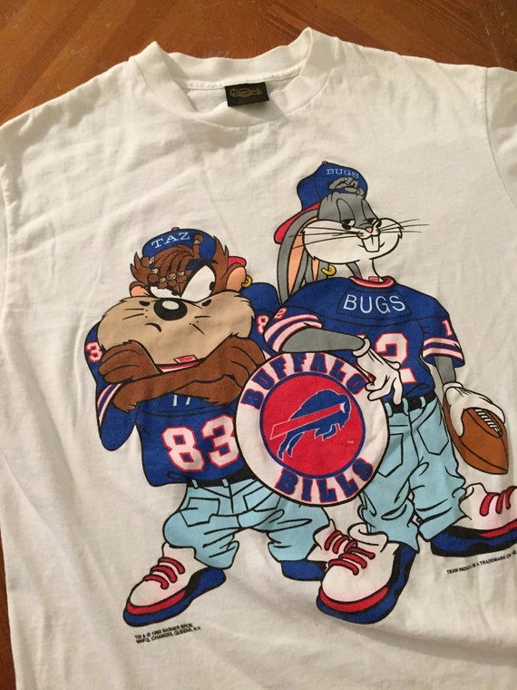 kriss kross bugs bunny shirt