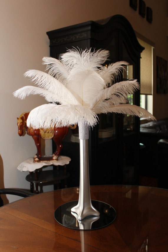 Ostrich Feather Centerpiece 16 Silver Eiffel Tower Vase