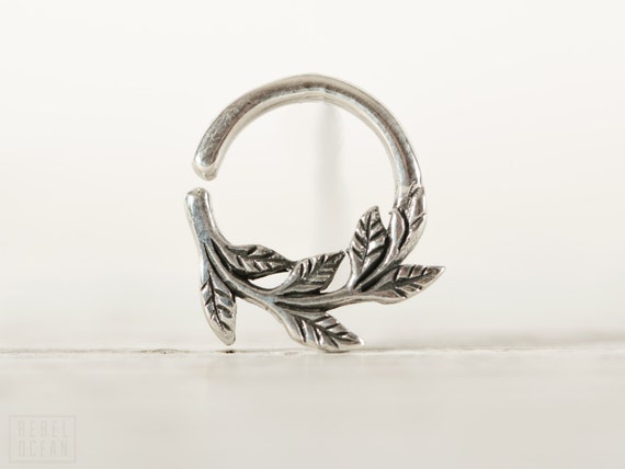Leaves Septum Ring Nose Ring Body Jewelry Sterling Silver Bohemian Fashion Indian Style 14g 16g - SE036R SS