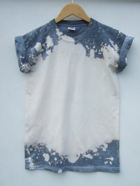 Download Items similar to Grey/White Tie Dye Shirt - Size S - With ...