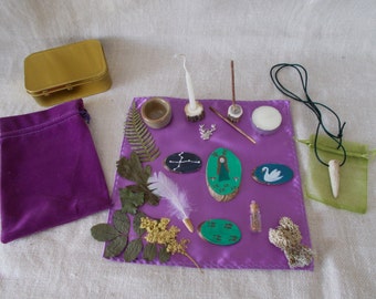 Pocket Altar, Pagan pocket altar, Travel altar,Pagan altar set, Portable altar, Altar kit, Elen of The Ways
